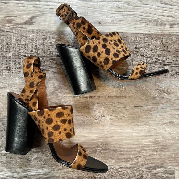 Givenchy Leopard Calf Hair Heeled Sandals Block Heel 39.5 Made in Italy - Picture 3 of 10